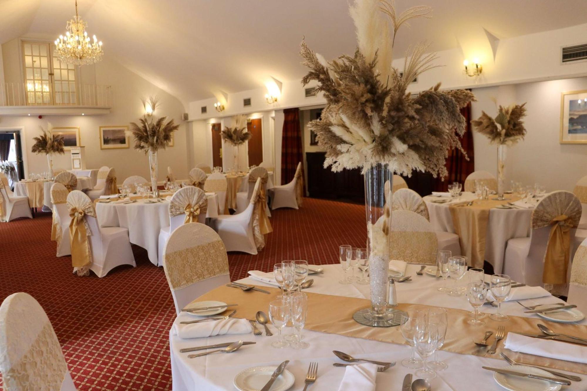 Best Western Premier Heronston Hotel & Spa Bridgend  Exteriér fotografie